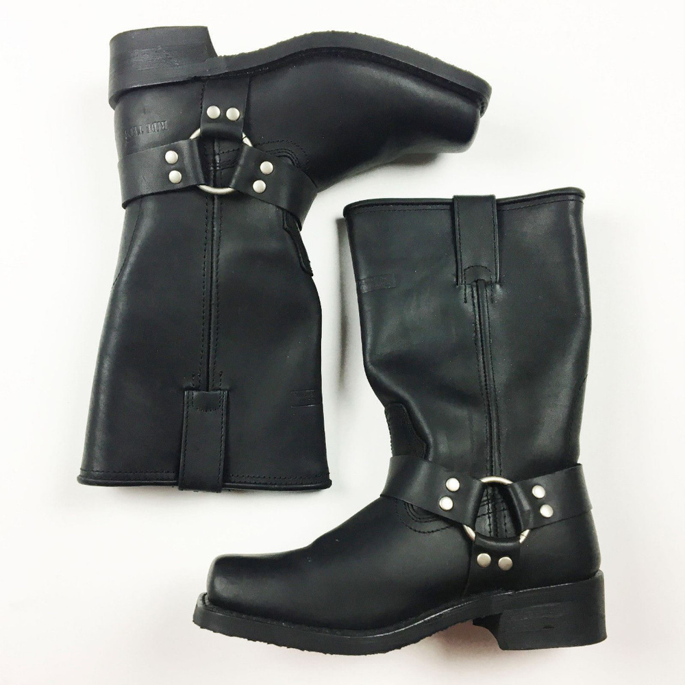 Ride Techs women's motorcycle boots in size 7.5M